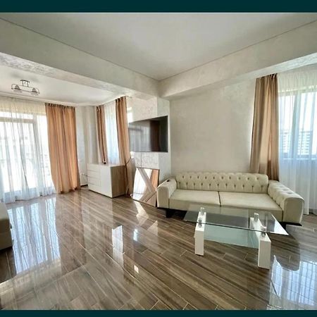 Apartament De Inchiriat Premium Twin Residence , 마마이아 외부 사진