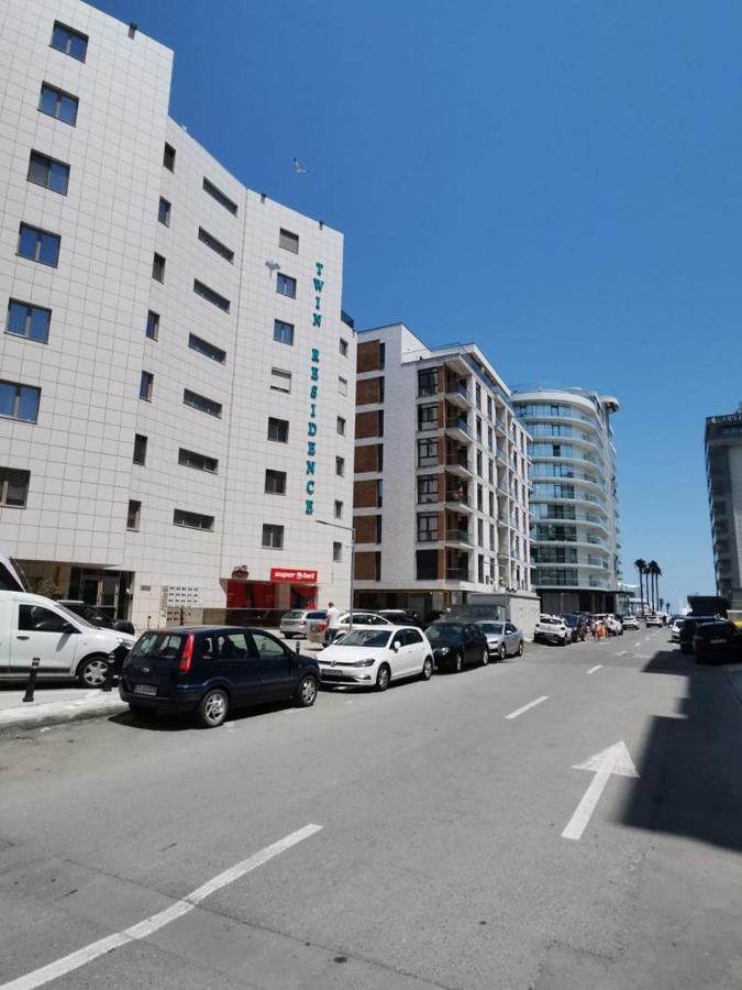Apartament De Inchiriat Premium Twin Residence , 마마이아 외부 사진